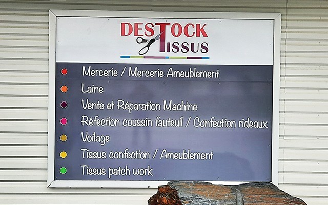Destock tissus